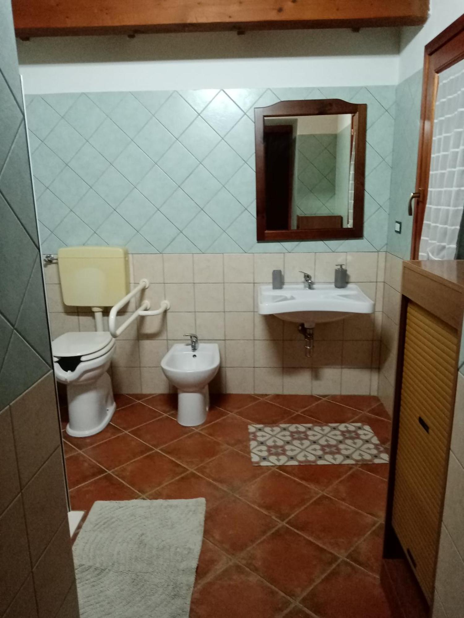 Bed and Breakfast Is Cuccus Masainas Pokoj fotografie